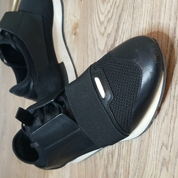 Balenciaga Shoes - Balenciaga Race Runner Sneakers